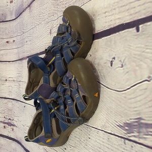 KEEN Newport H2 Men's 1009962 Blue Hiking Waterproof Sandals Size 7 (Women 8.5)